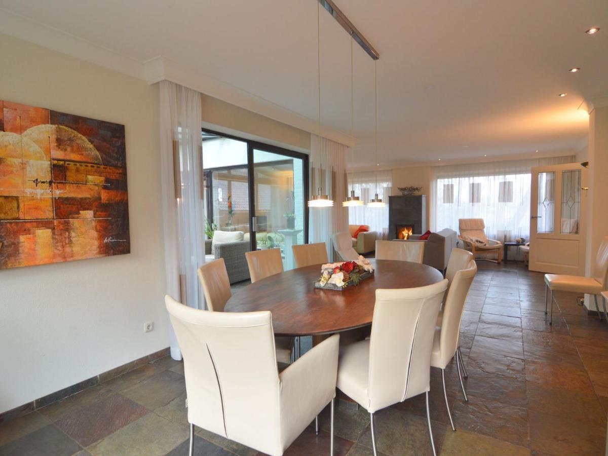 Stunning Villa In Venhorst With Sauna Kültér fotó