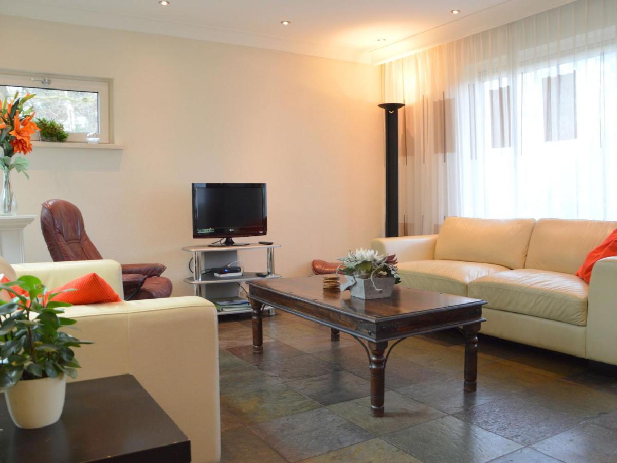 Stunning Villa In Venhorst With Sauna Kültér fotó